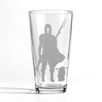 MANDO & GROGU Pint Glass