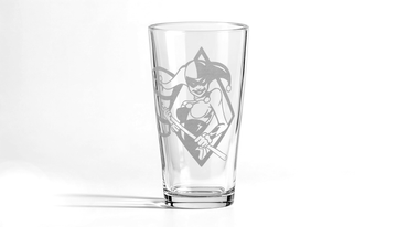 VINTAGE HARLEY QUINN Pint Glass