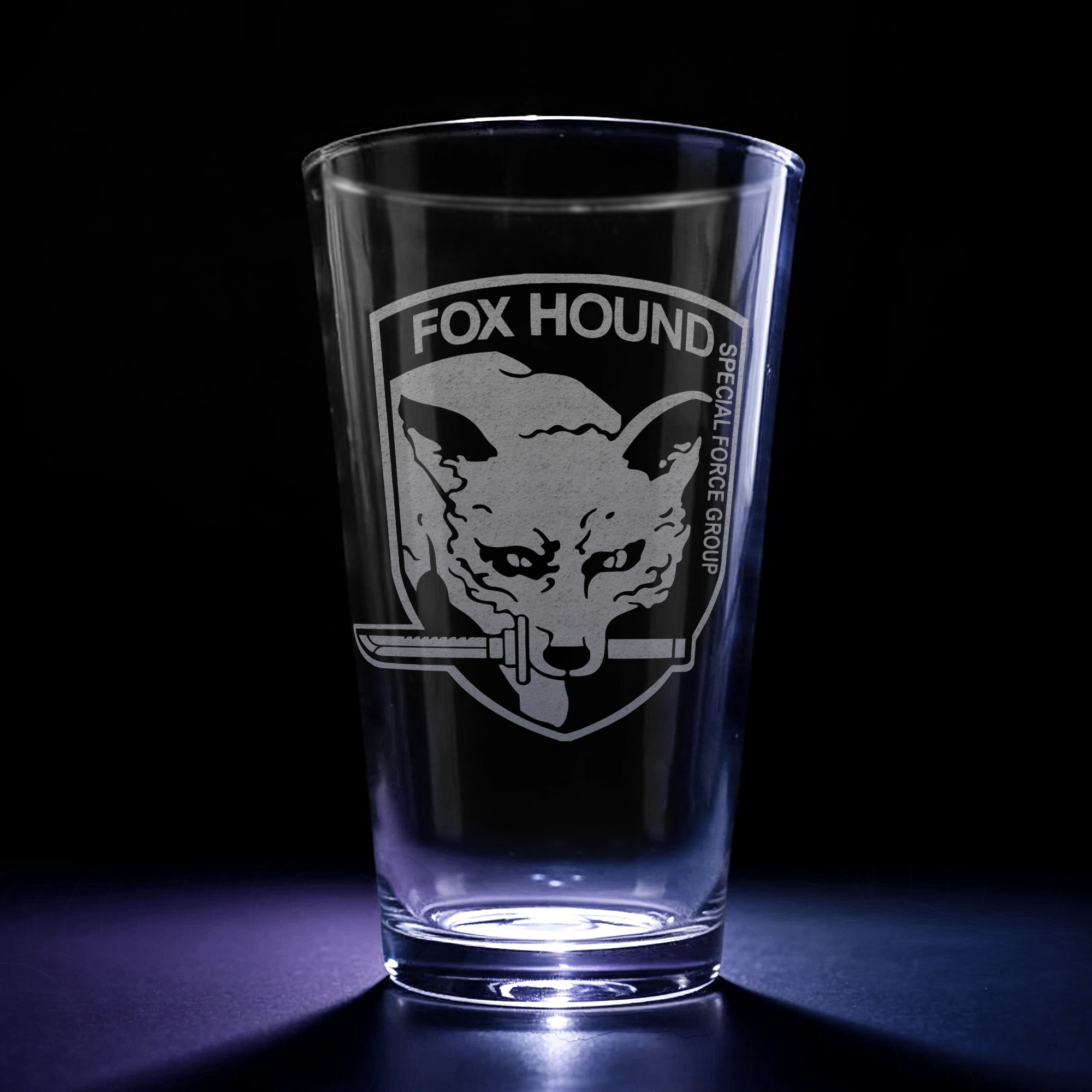 FOXHOUND EMBLEM Pint Glass