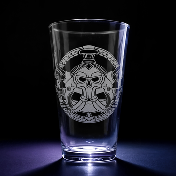 ROGUE EMBLEM Pint Glass